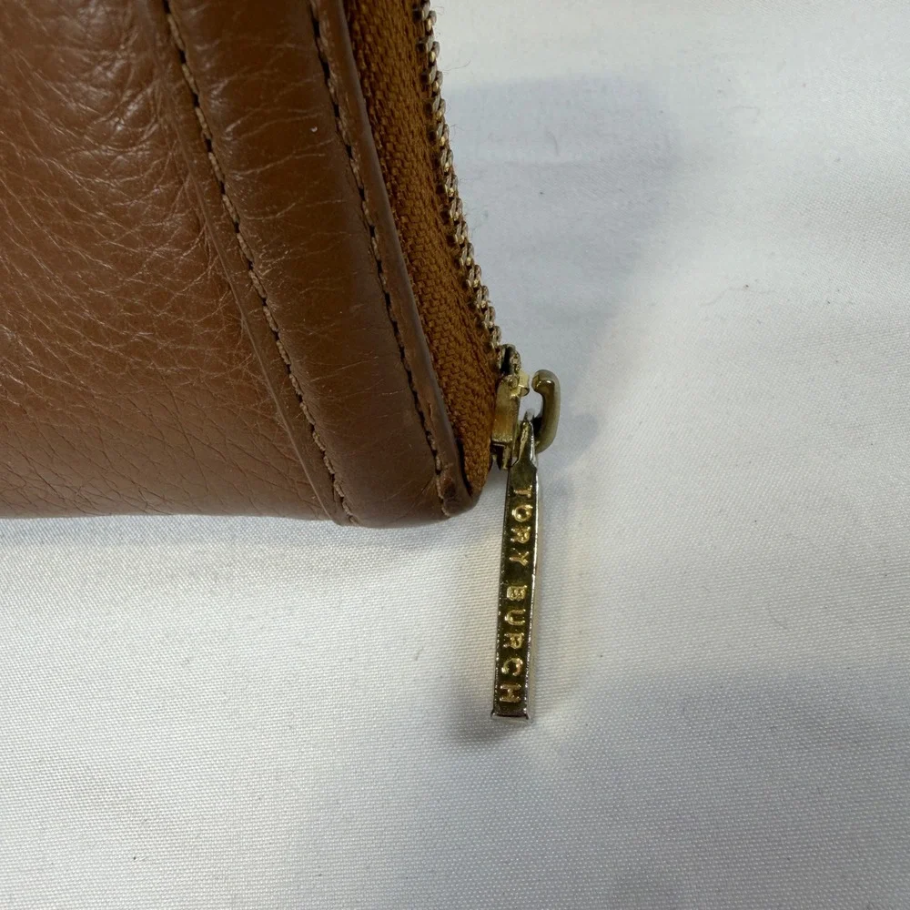 Tory Burch Wallet Womens Brown Miller Zip Continental Pebbled Leather Gold Logo